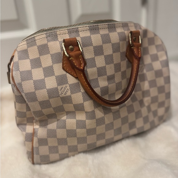 Louis Vuitton Checkered Designer Handbag - Brown and Cream— Authentic!